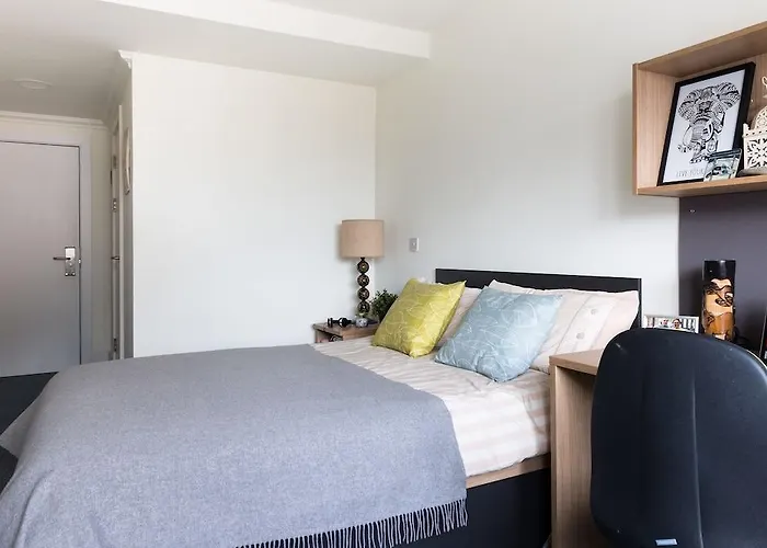 Albergo economico: Montrose Hotel